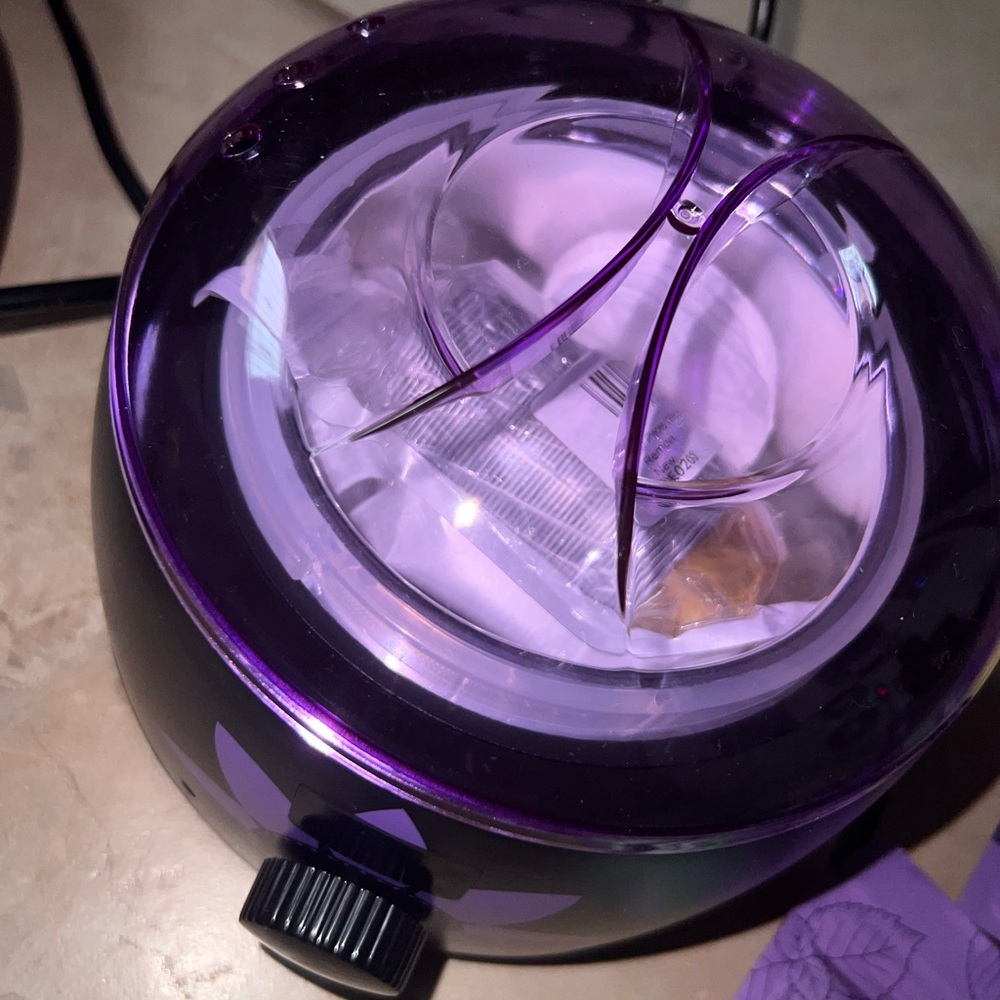 Wax machine. - Picture 4 of 9